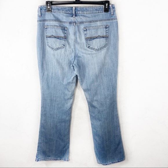 [Apt. 9] Light Wash Bootcut Jeans - Picture 3 of 4